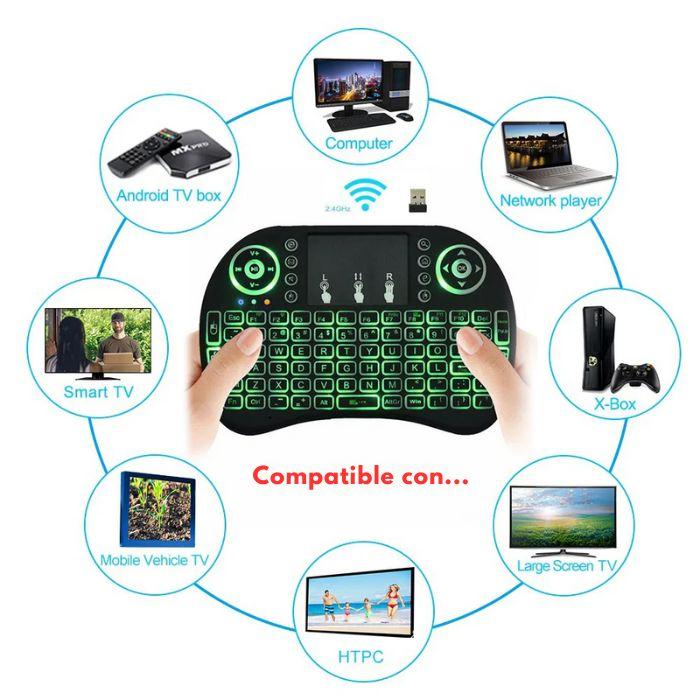El miniteclado inalámbrico Bluetooth 2.4G con retroiluminación colorida y touchpad es la herramienta perfecta para controlar tu Android TV Box o PC de manera eficiente.